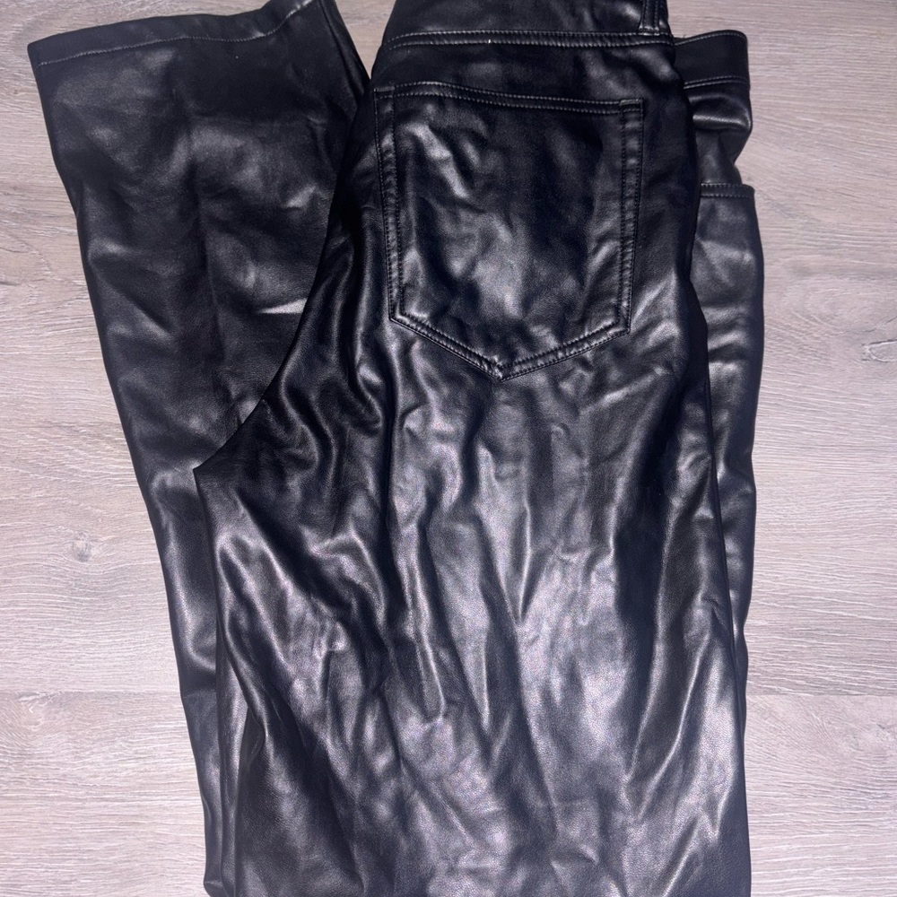 Abercrombie & Fitch Women's Shiny Black Skinny Jeans